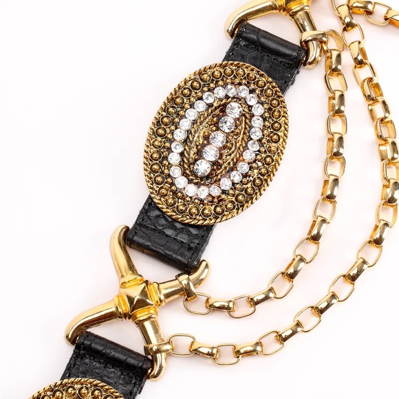Streets Ahead | RHINESTONE MEDALLION DRAPED CHAIN LEATHER BELT - Picture 1 of 4